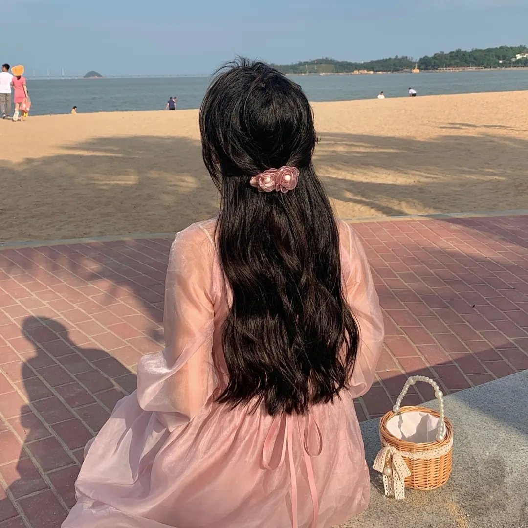 拉.拉 在线观看